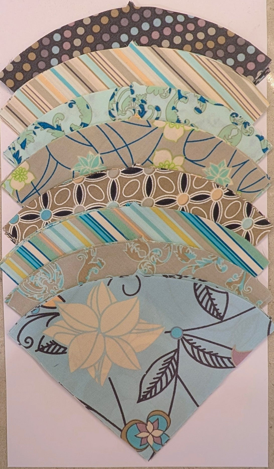 Lush Quilt Kit - Throw - Pat Bravo Revive
