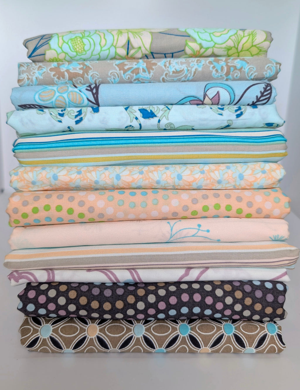 Triangle Quilt Kit - Revive by Pat Bravo